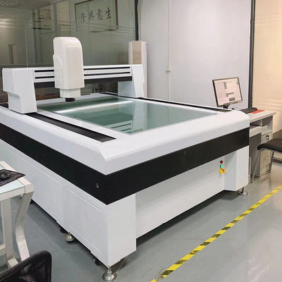 دستگاه اندازه گیری مختصات دروازه ای CNC سه بعدی با دقت بالا برای قالب الکترونیکی