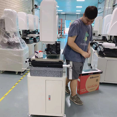 سیستم ماشین اندازه گیری ویدئوی سفارشی CNC برای قالب های پلاستیکی